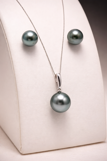 14K White Gold Peacock Tahitian Pearl Necklace & Stud Earring Set | 10–11mm | French Polynesia