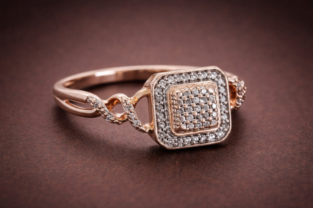 10K Rose Gold Diamond Cluster Ring with Side Accents – Romantic Blush Gold (Size 7.25)