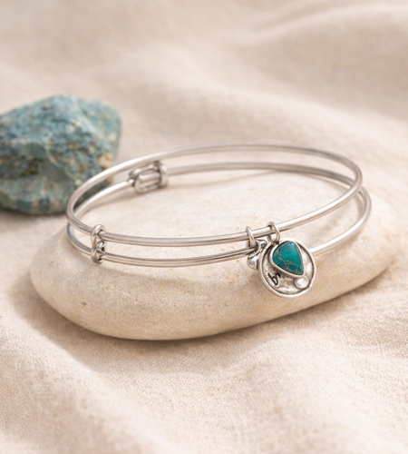 Pre-Owned Silpada Sterling Silver BE BRIGHT Bangle - Retired Design
