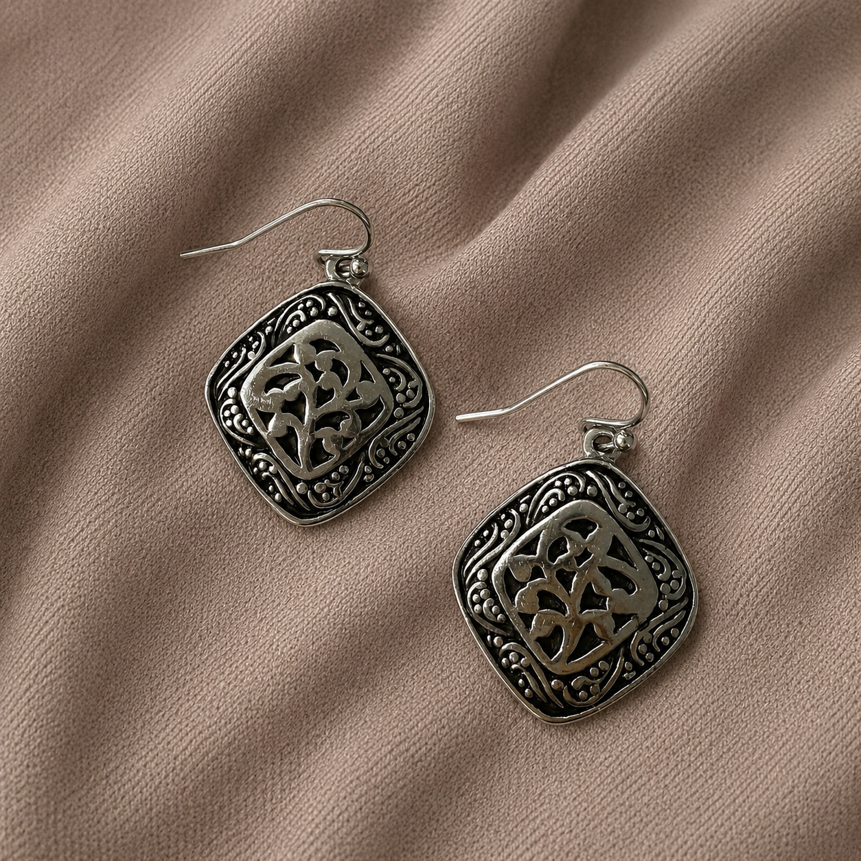 Pre-Owned Lia Sophia Silver Tone Scroll Drop Earrings Vintage Boho Statement Dangles