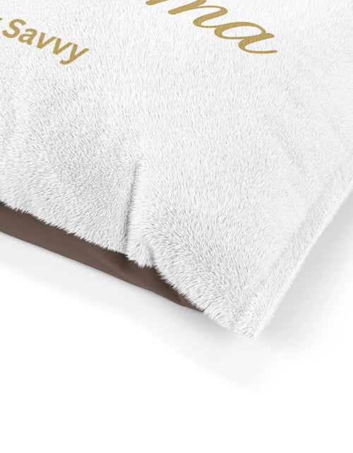 Load image into Gallery viewer, Fur Mama plush pet bed with soft neutral paw-print cushion for dogs and cats

Soft paw-print pet bed for dogs and cats, Fur Mama plush design

Fur Mama pet bed with cozy plush cushion and neutral paw-print pattern

Plush dog and cat bed with Fur Mama branding and soft paw-print cushion
