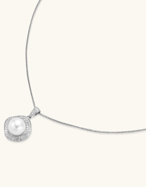 Load image into Gallery viewer, Simply Savvy Halo Pearl Statement Necklace
