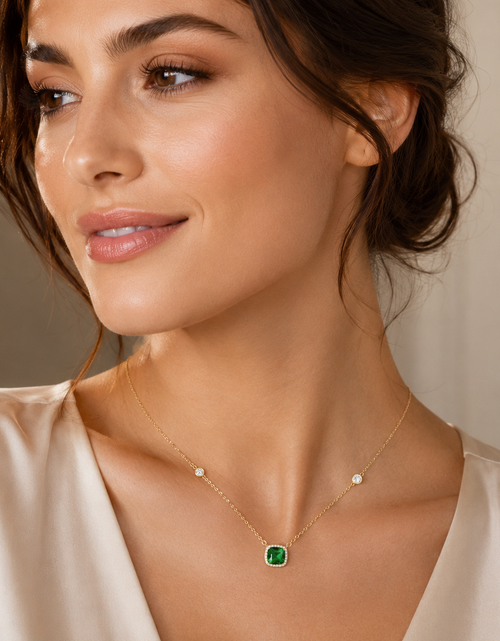 Load image into Gallery viewer, Simply Savvy Emerald Dreams Necklace
