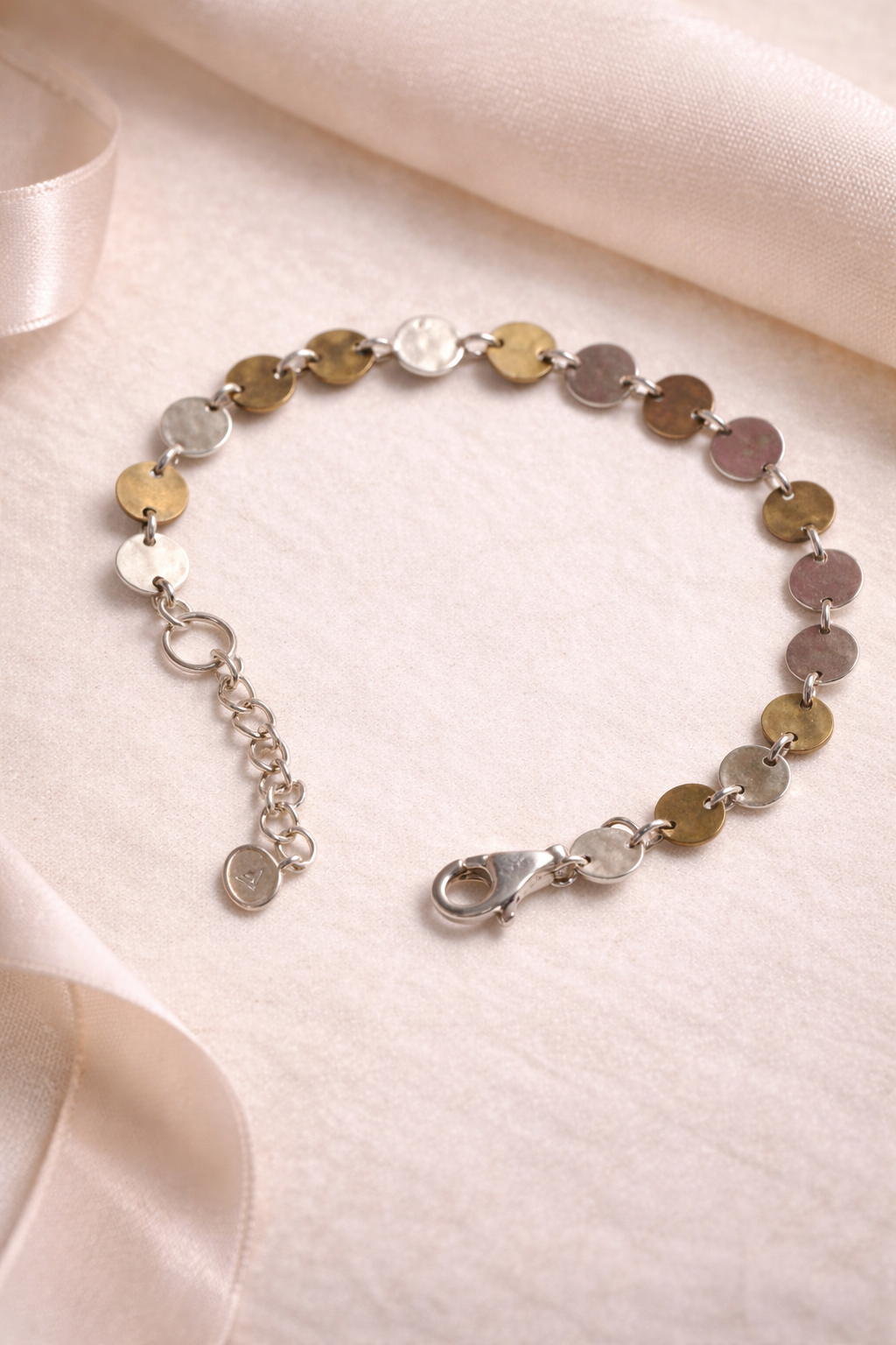 Pre-Owned Silpada Sterling Silver Hammered Disc Adjustable Bracelet with Crystal Accent – Retired Design
