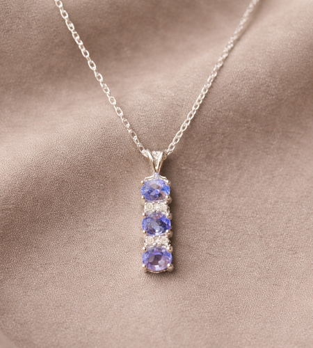 10K White Gold Violet Cascade Pendant Necklace – 18"