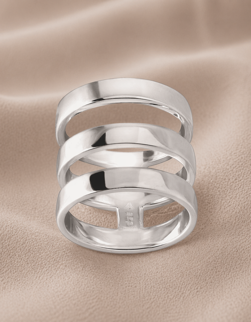 Load image into Gallery viewer, Pre-Owned Silpada Sterling Silver Contemporary Art Ring – 6.5 size
