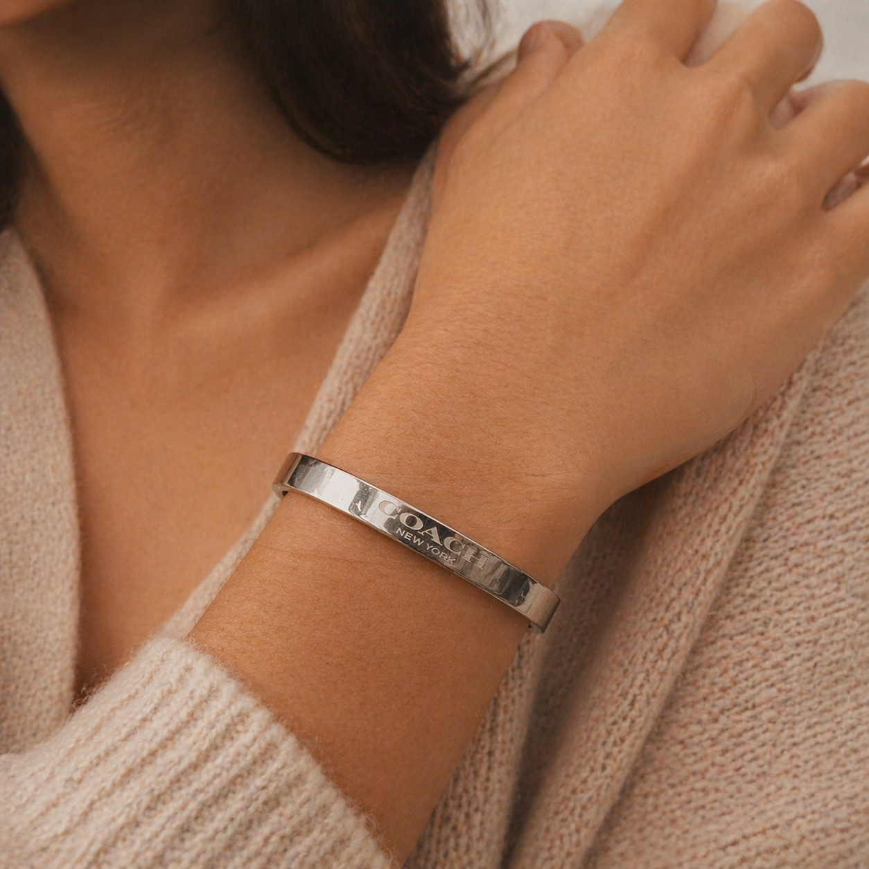 Coach Silver Tone Logo Cuff Bracelet – Polished Open Bangle