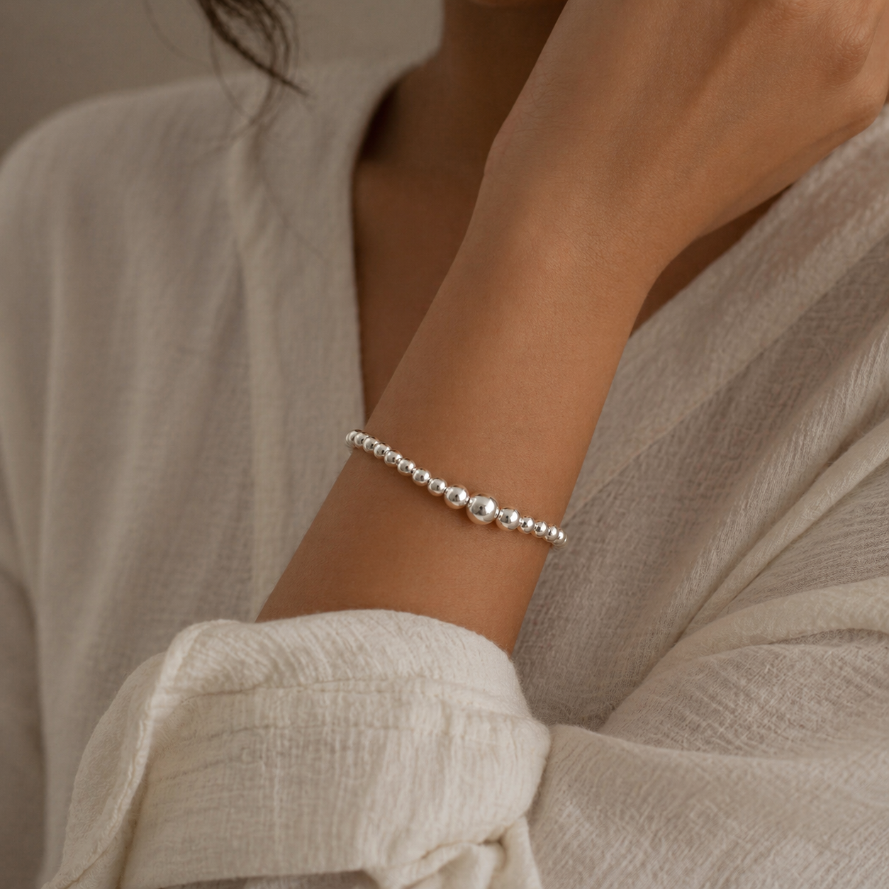 925 Sterling Silver: “Minimalist Silver Ball Stretch Bracelet”