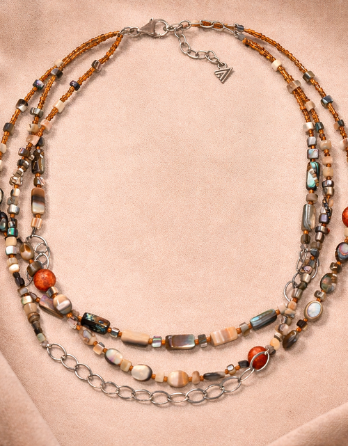 Load image into Gallery viewer, Pre-Owned Silpada "Fiesta Fun" Necklace - Retired Design
