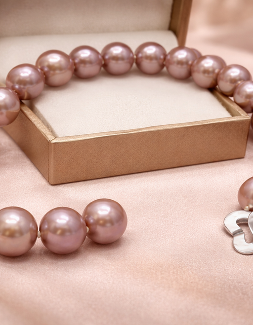 Load image into Gallery viewer, 10–12mm Multi-Color Edison Pearl Necklace | 46cm | Sterling Silver Heart Clasp
