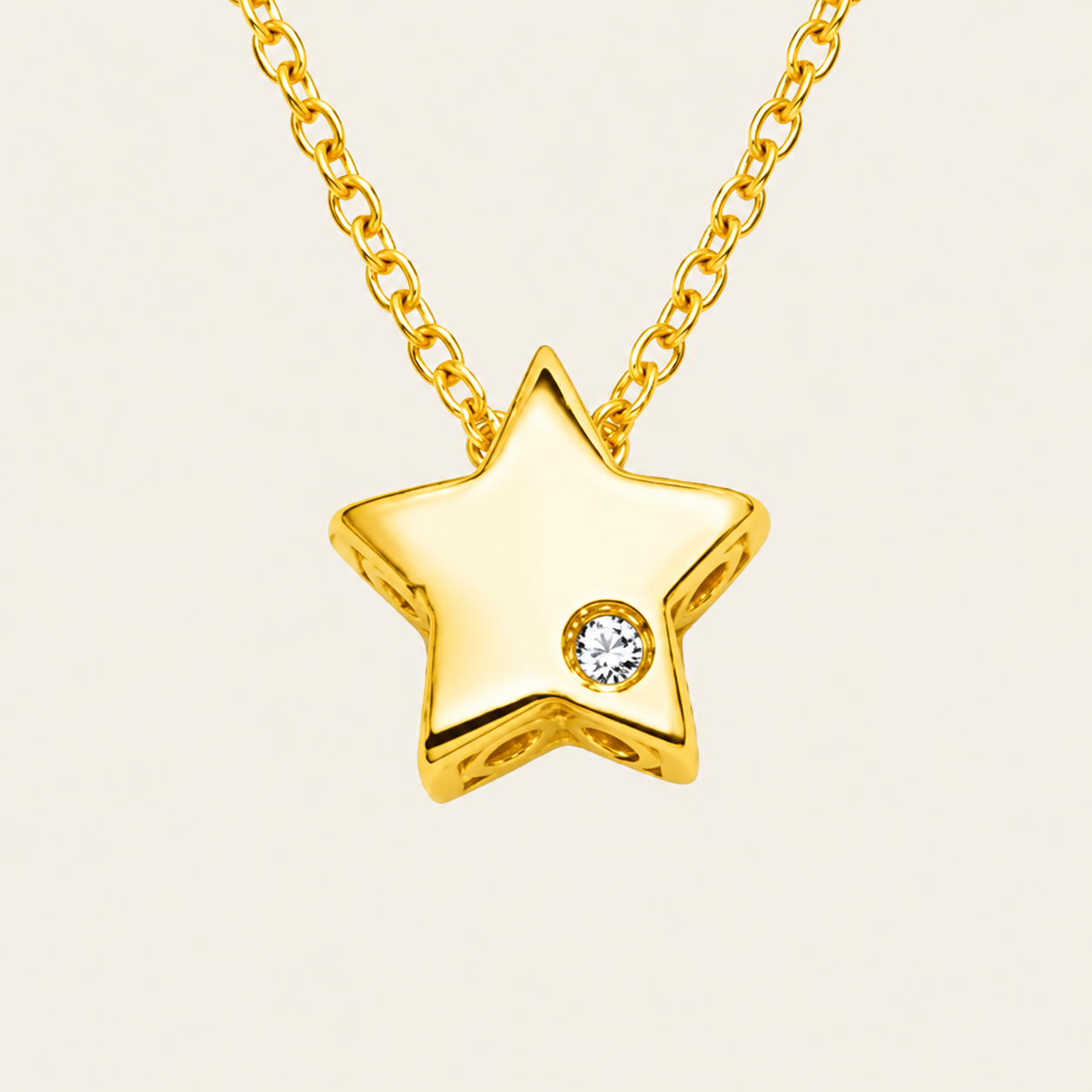 14K Yellow Gold Diamond Star Pendant Necklace 18 Inch