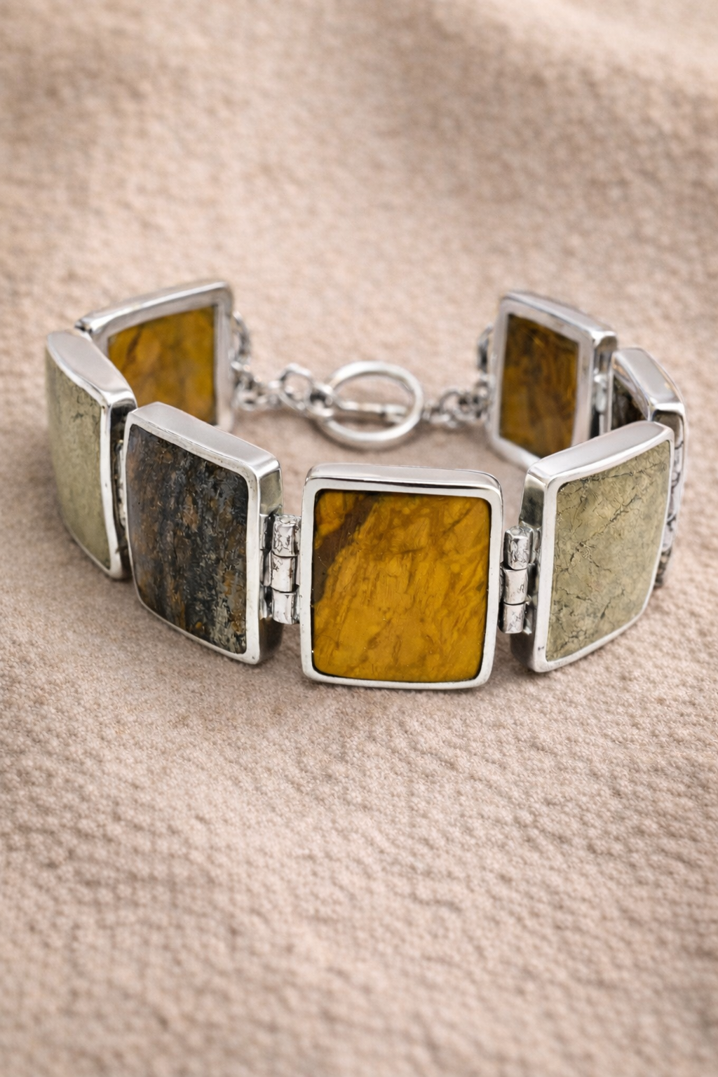 Pre-Owned Silpada Brown Tone Bracelet - Retired Design