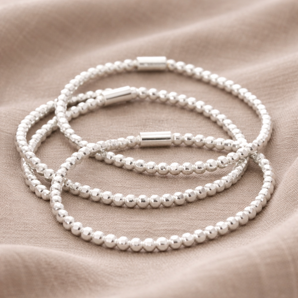 Pre-Owned Silpada Charlotte Stretch Sterling Silver Bracelet - Retired Design