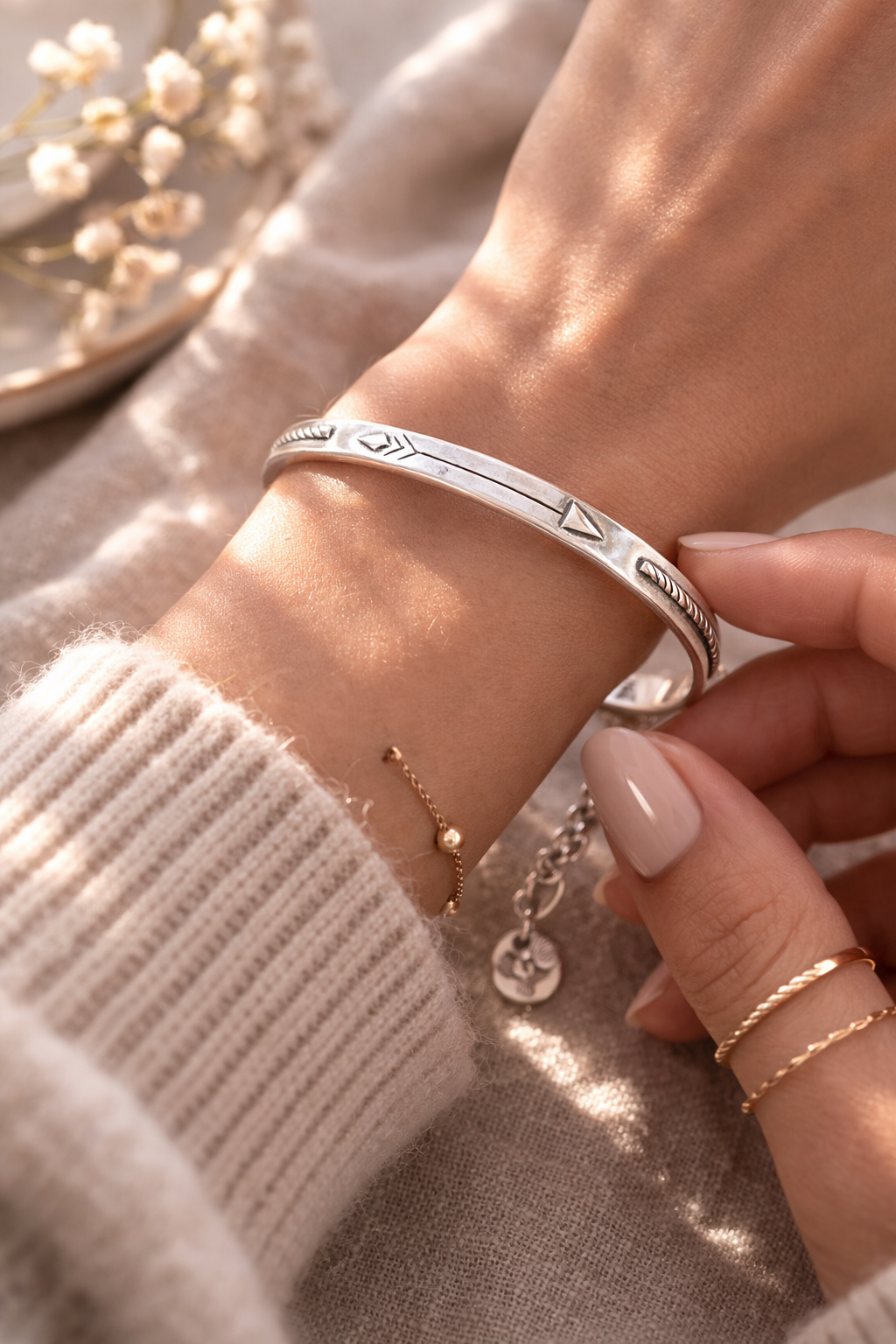 Pre-Owned SILPADA Sterling Silver "Arrow Dynamic" Bangle Bracelet - Retired Design
