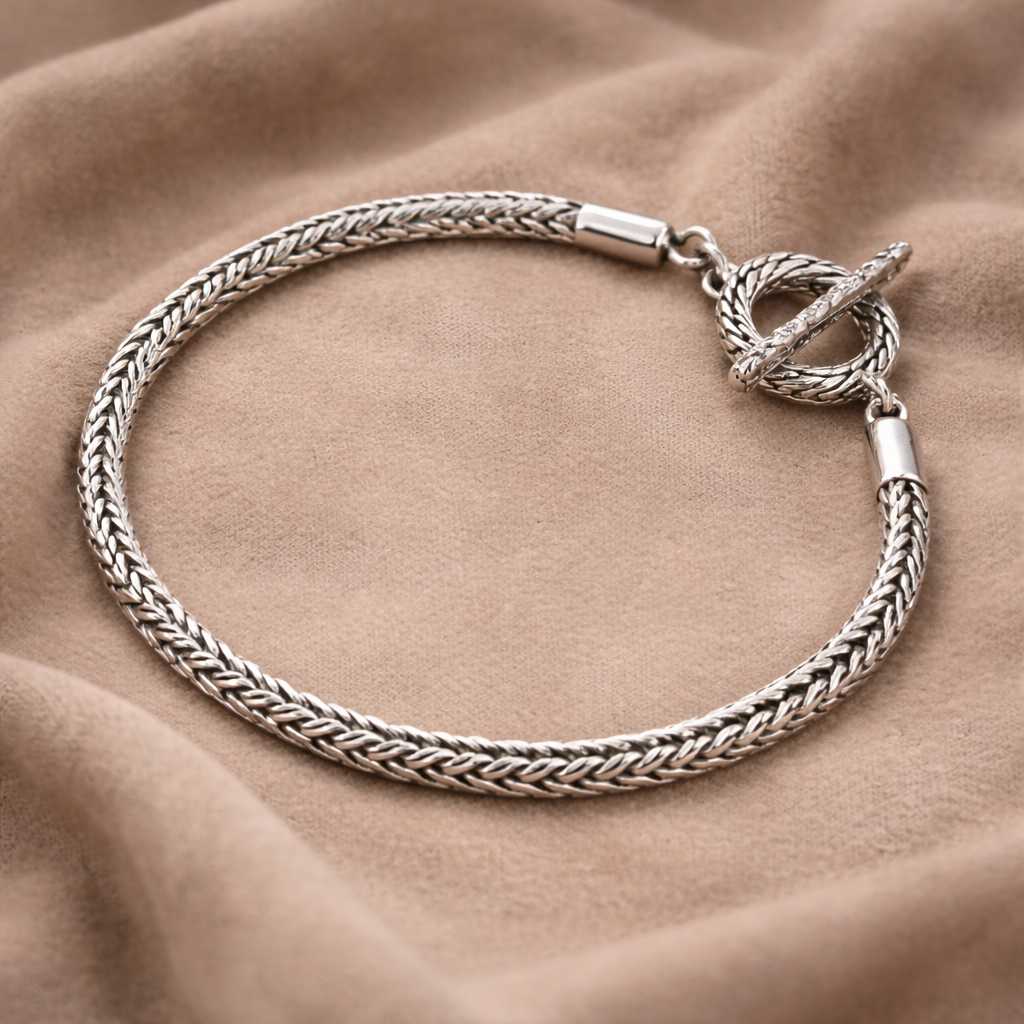 Pre-Owned Silpada Sterling Silver Bracelet - Retired Design