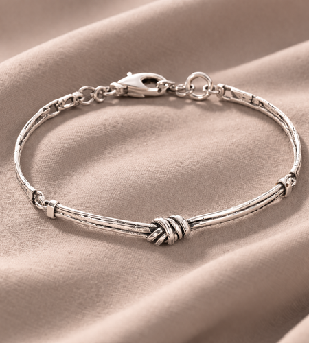 Pre-Owned Silpada Sterling Silver Love Knot Bangle Bracelet - Retired Design