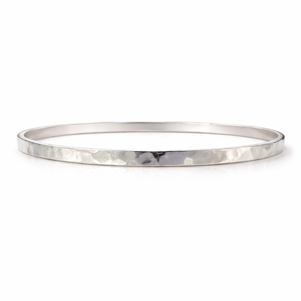Pre-Owned Silpada Sterling Silver ‘Social Circle’ Hammered Bangle Bracelet (B3296)- Retired Design