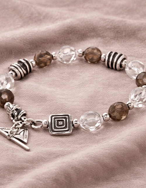 Load image into Gallery viewer, Pre-Owned Silpada Sterling Silver, Crystal, Bracelet - Retired Design (B1275)
