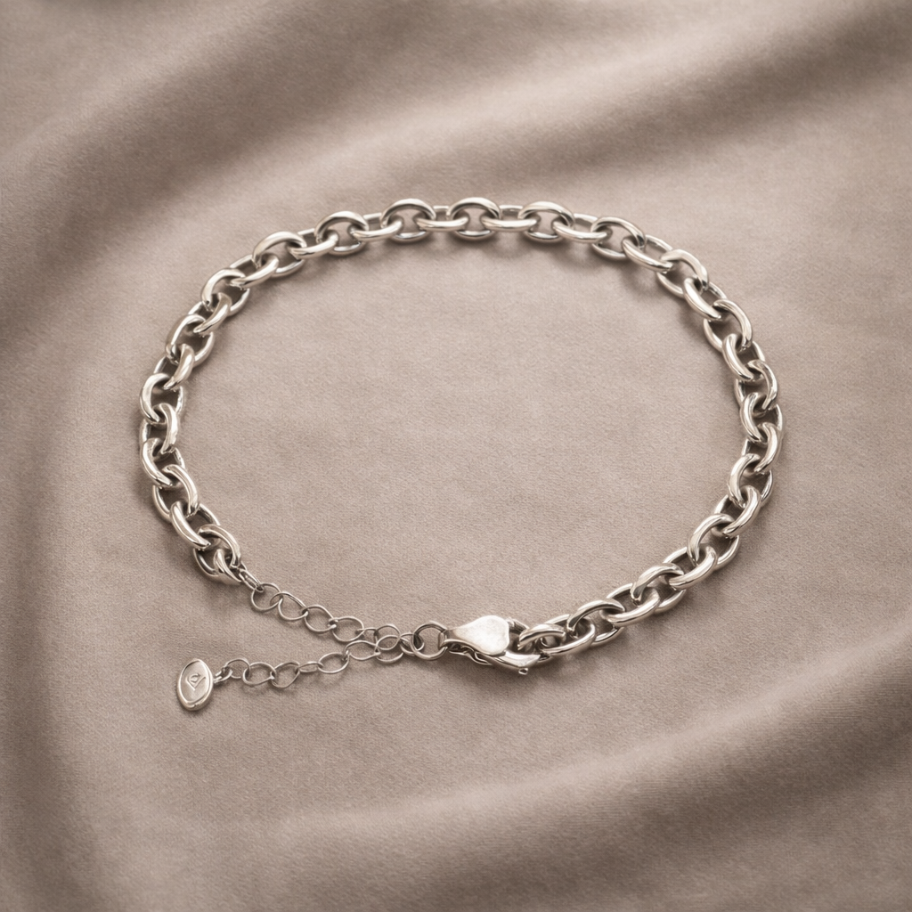 Pre-Owned Pre-Owned Silpada Sterling Silver Thick Links Bracelet – Signed Retired Design