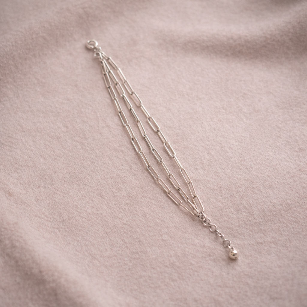 Pre-Owned  Silpada Sterling Silver Triple Strand Paperclip Link Bracelet – Retired Design