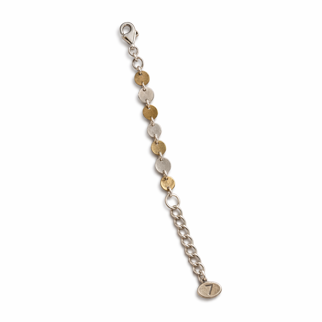 Pre-Owned Silpada Sterling Silver Hammered Disc Adjustable Bracelet with Crystal Accent – Retired Design