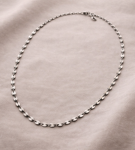 Pre-Owned Silpada Sterling Silver Oxidized Mini Interlocking Disk Necklace - Retired Design