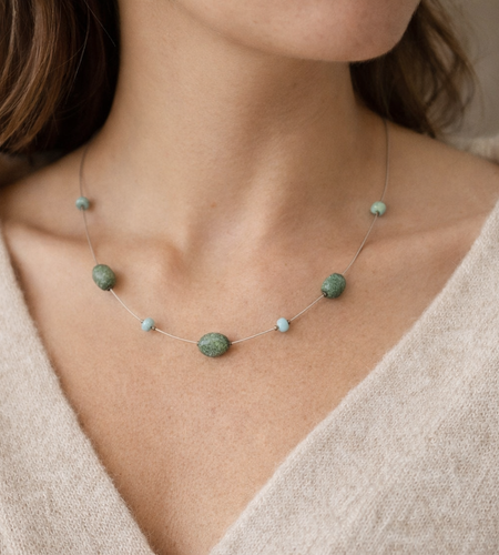 Pre-Owned Silpada Chrysocolla Bead Wire Necklace - Retired Design