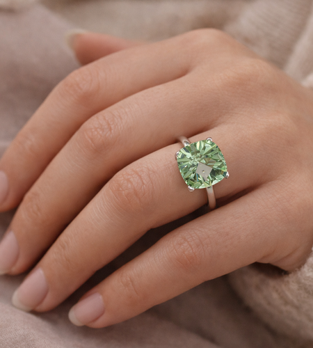 Green Sapphire Simulated Ring 925 Sterling Silver 12mm Size 7.5