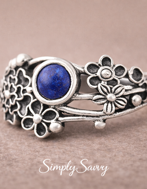 Load image into Gallery viewer, 925 Sterling Silver Natural Lapis Floral Ring – Size 6 Boho Flower Statement Ring
