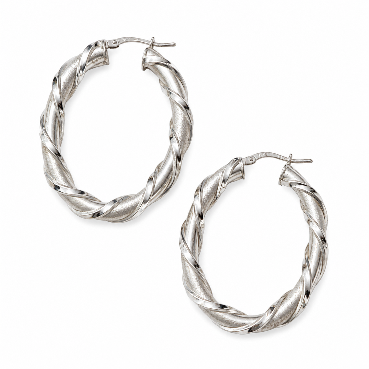 Simply Savvy “Twisted Radiance” Dobbs Sterling Silver Hoop Earrings