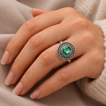 Vintage Style Green Sapphire Sterling Silver Statement Ring Size 7