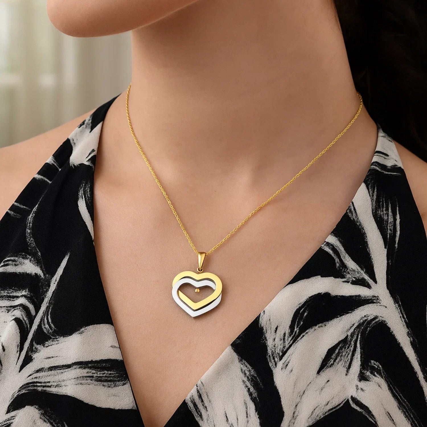14K Two-Tone Gold Intertwined Moving Hearts Necklace 18 Inch