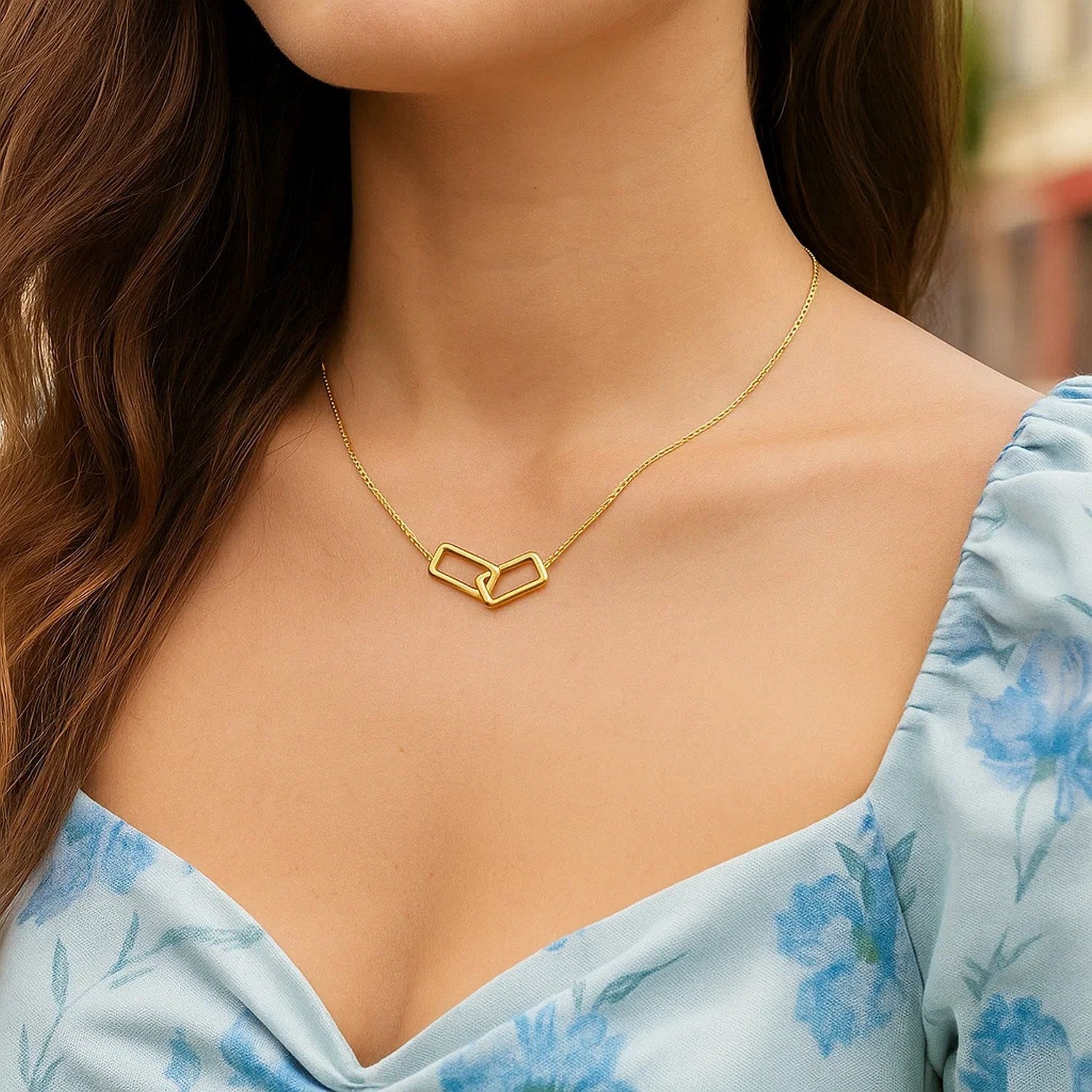 14K Yellow Gold Interlocking Rectangle Necklace