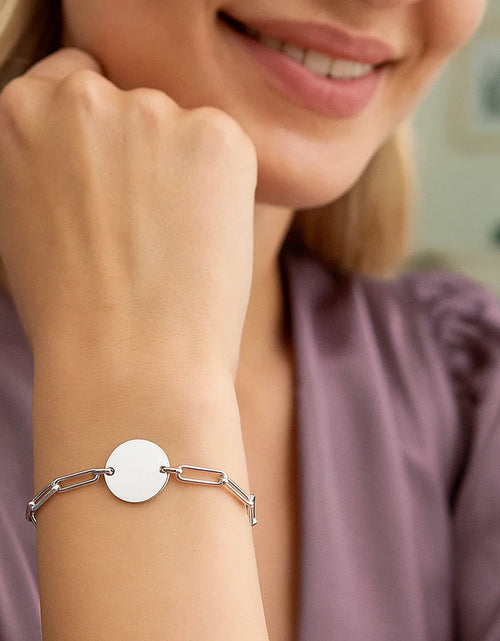Load image into Gallery viewer, Sterling Silver Engravable Disc Paperclip Bracelet
