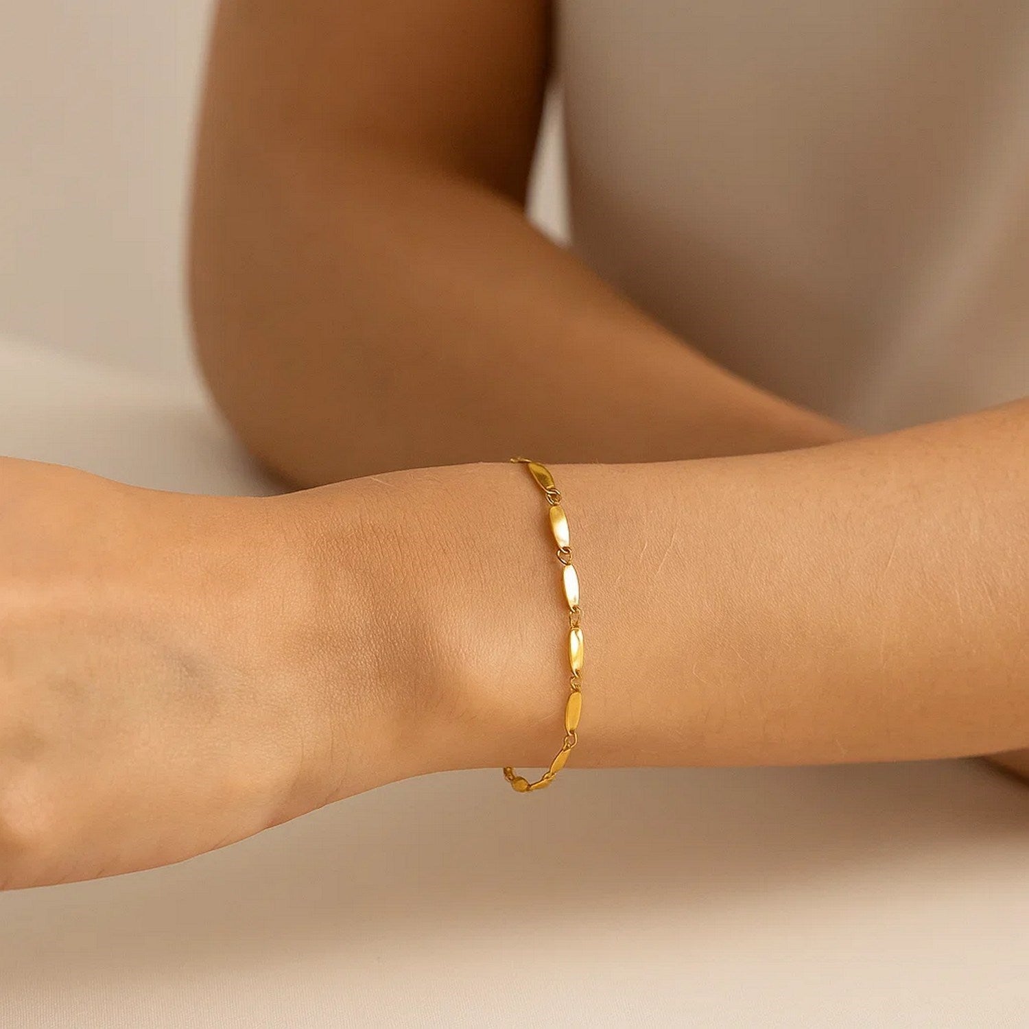 14K Yellow Gold Flat Pebble Link Bracelet, 7"