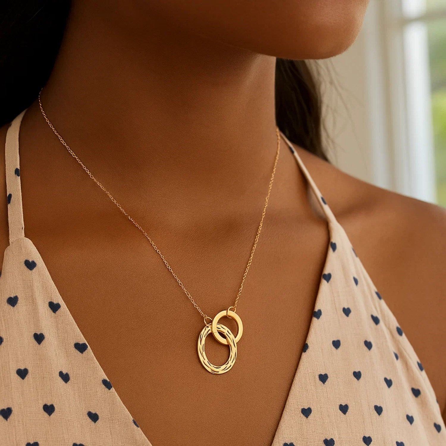 14K Yellow Gold Interlocking Double Circle Necklace