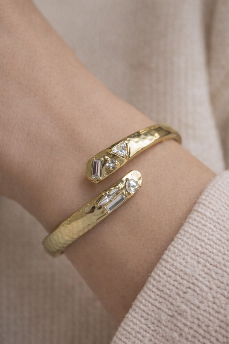Retired Silpada Cobra Hinge Cuff Bracelet – Gold Tone with Swarovski Crystal Accents