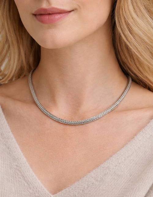 Load image into Gallery viewer, Pre-Owned Silpada Silver Omega Necklace - Retired Design
