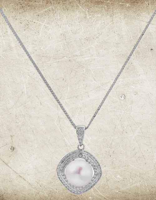 Load image into Gallery viewer, Simply Savvy Halo Pearl Statement Necklace
