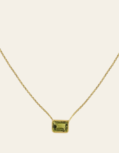 Load image into Gallery viewer, 14K Yellow Gold Emerald-Cut Peridot Necklace 18 Inch
