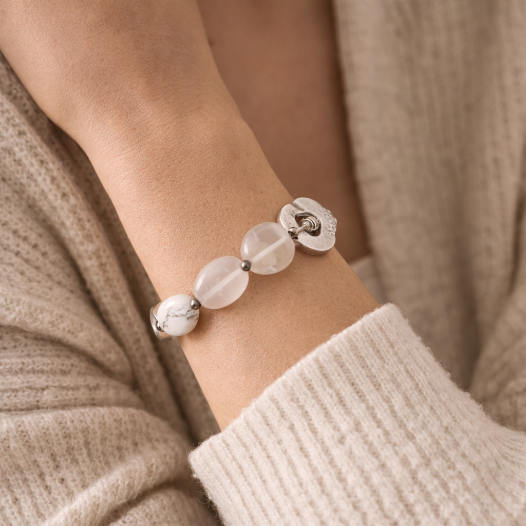 Pre-Owned Silpada White Howlite Sterling Silver Bracelet - Retired Design