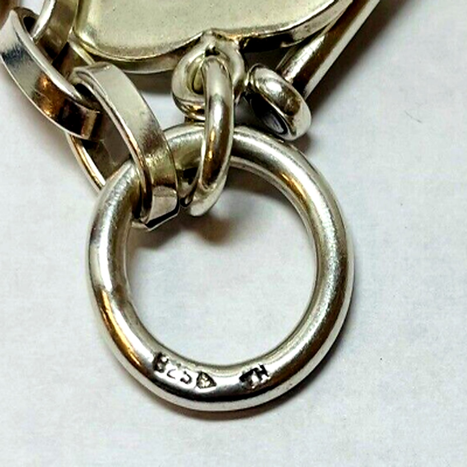 Pre-Owned Silpada Sterling Silver Link/Heart Charm - Retired Design