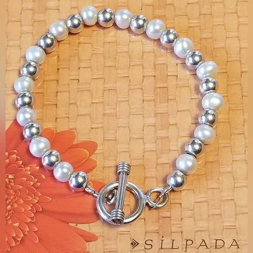 Load image into Gallery viewer, Pre-Owned Silpada Freshwater Pearl Bracelet - Retired Design
