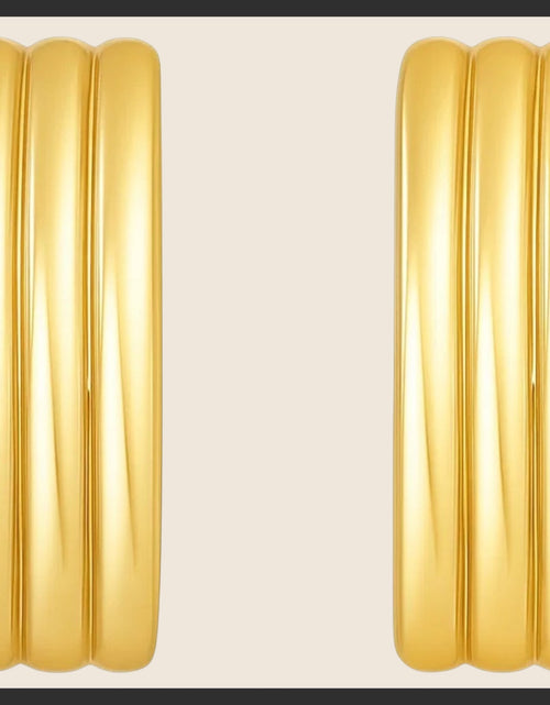 Load image into Gallery viewer, 14K Yellow Gold Fancy Oval Triple Row Hoop Earrings
