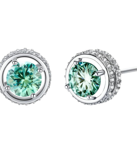Simply Savvy Emerald Spark Halo Studs